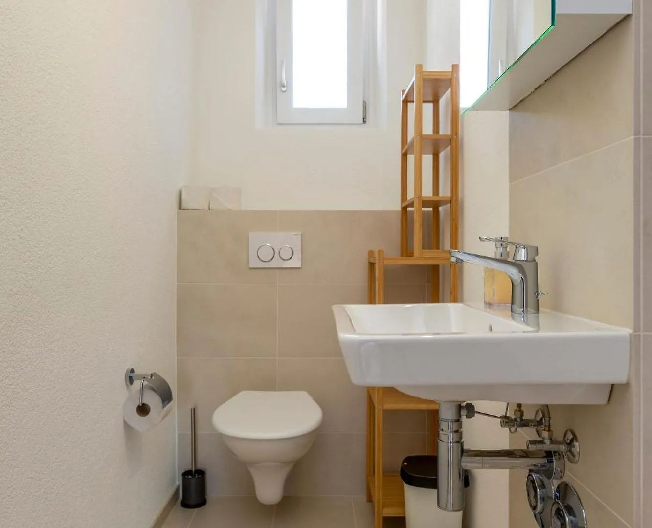 Kaya Zurich Apartment 4B
