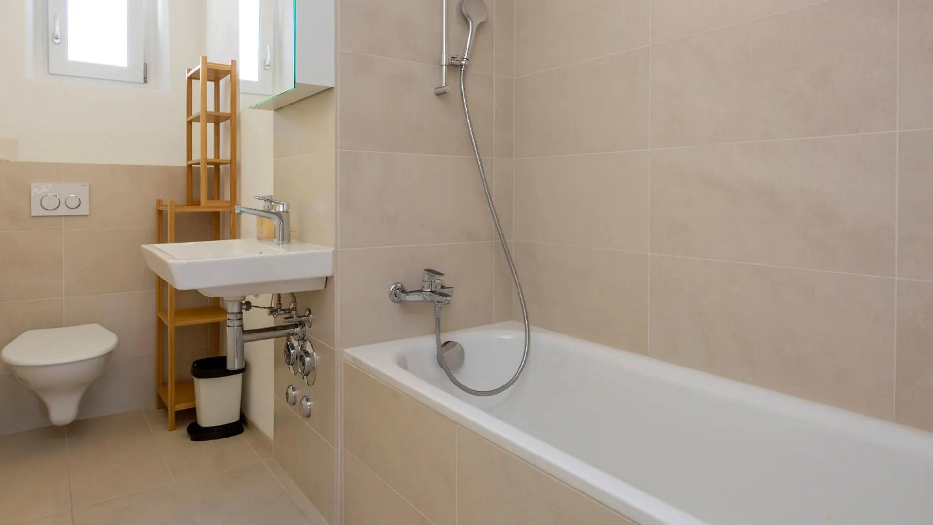 Kaya Zurich Apartment 4B 0*,  Switzerland